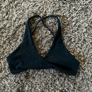 CSB crop shop boutique sports bra size small